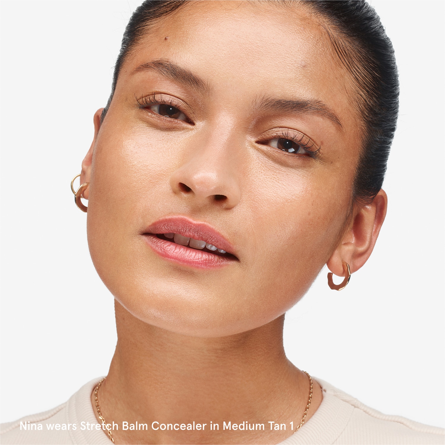 STRETCH CONCEALER (CORRECTOR PARA OJOS CON COBERTURA EFECTO HIDRATANTE)